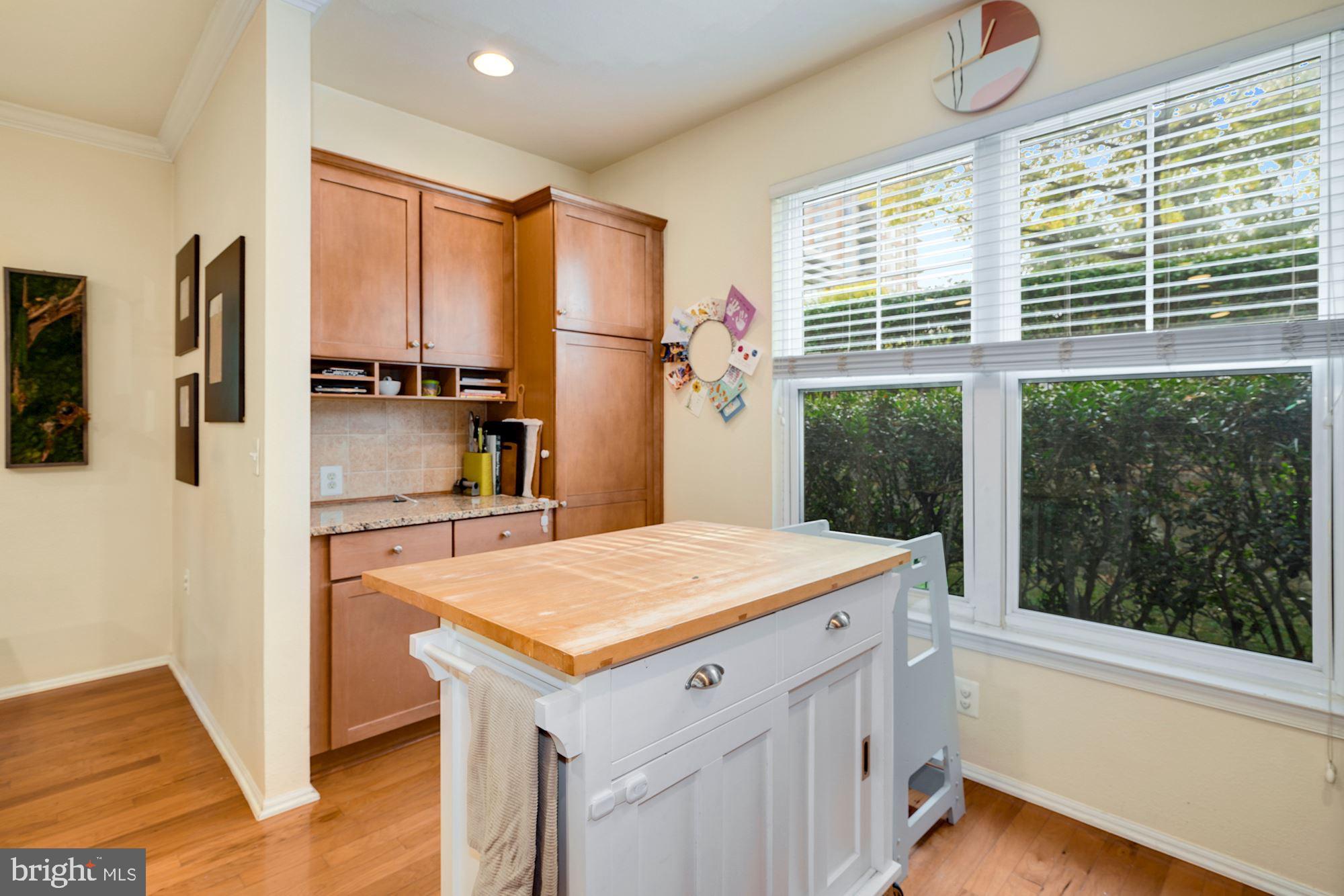 11800 OLD GEORGETOWN RD #1121