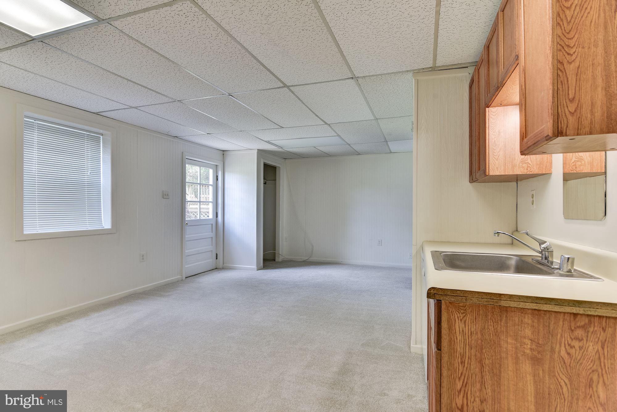 6 DELTA CT