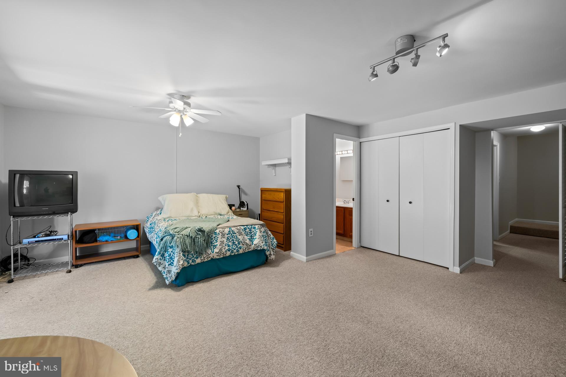 1416 Casino Cir
