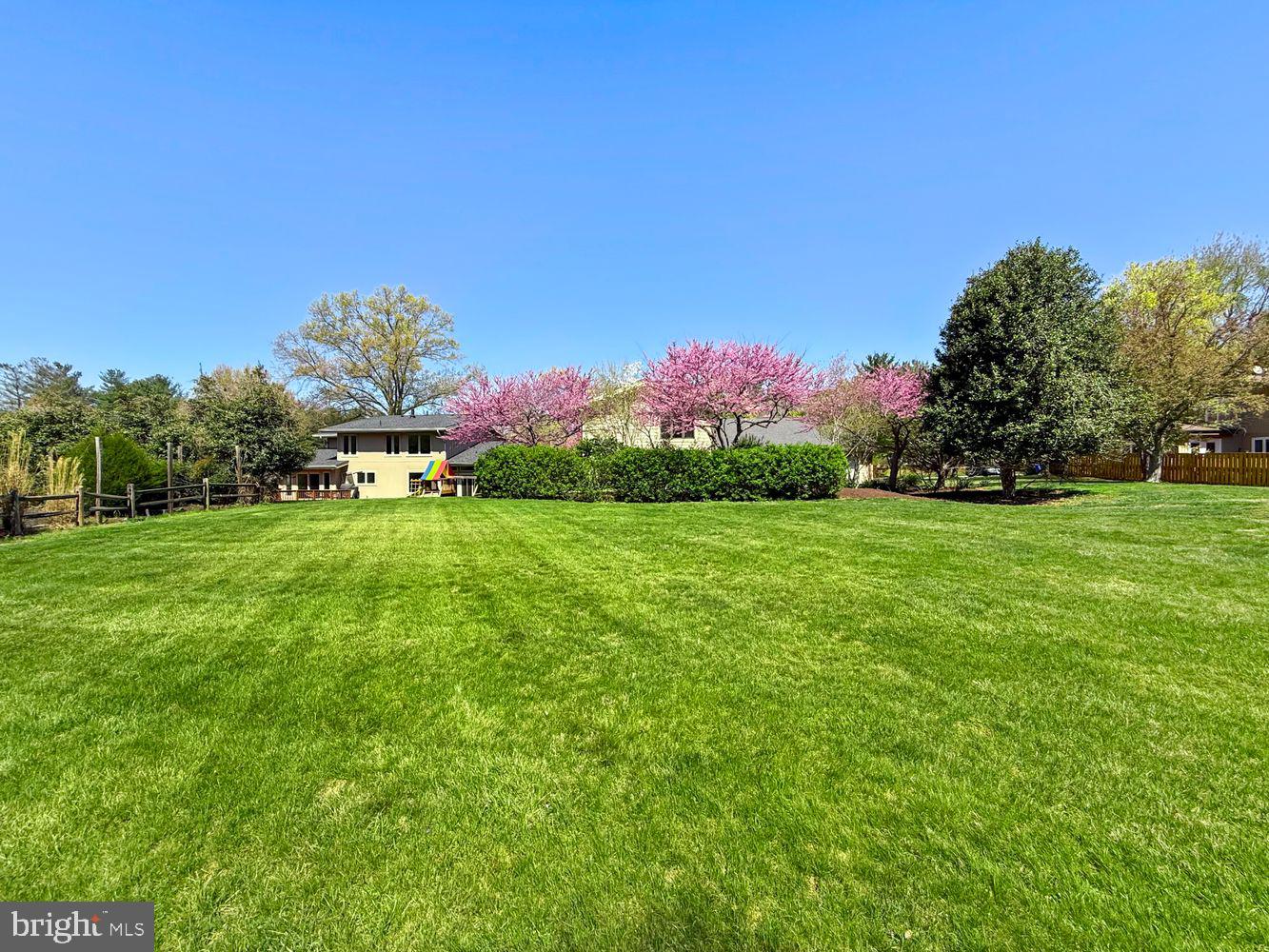11125 Broad Green Dr