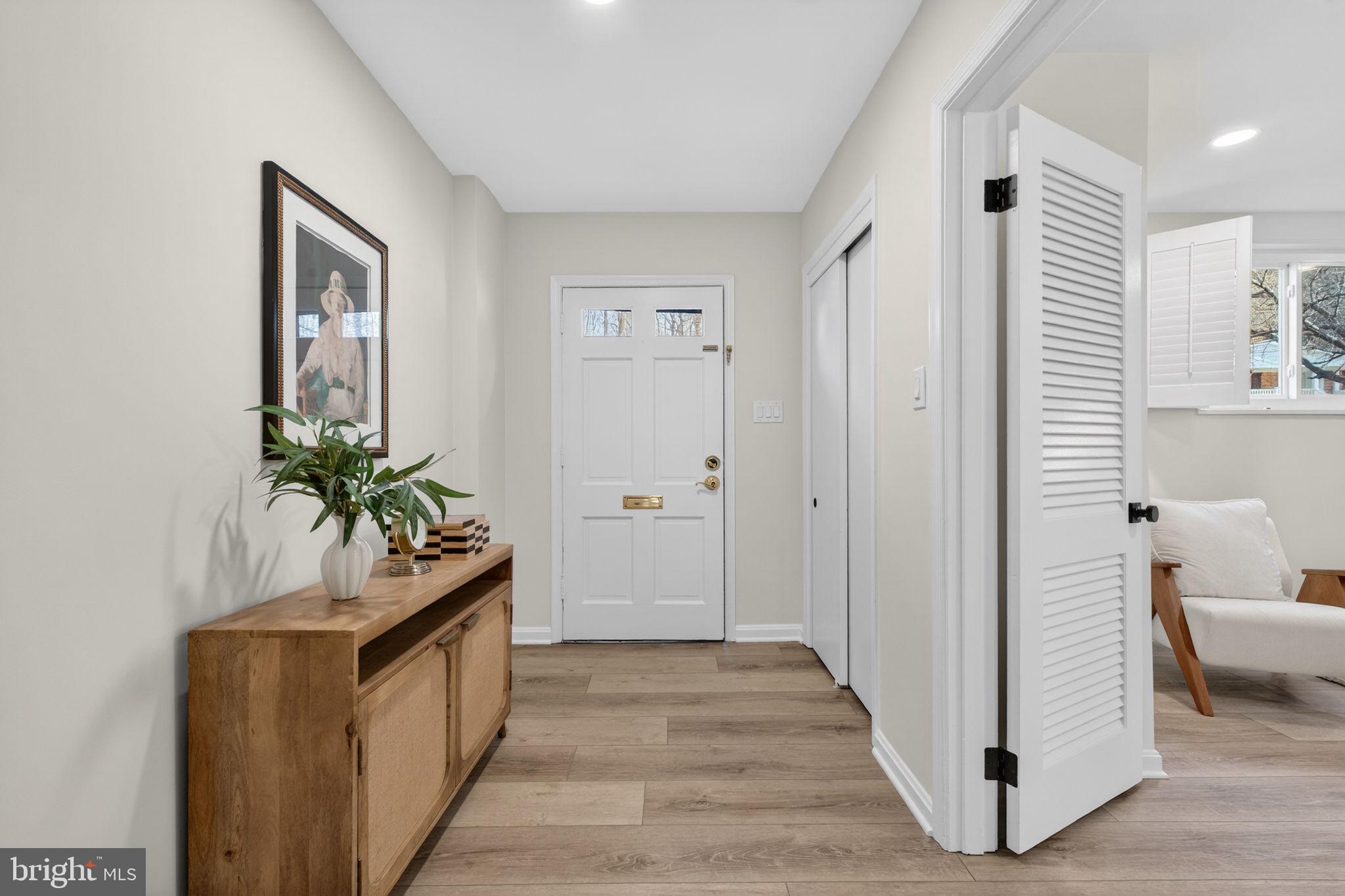 6813 WINTERBERRY LANE