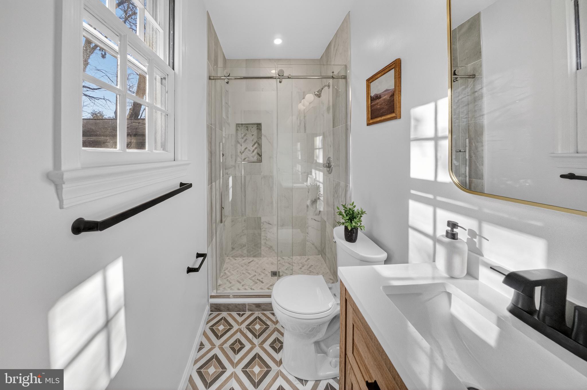 6813 WINTERBERRY LANE