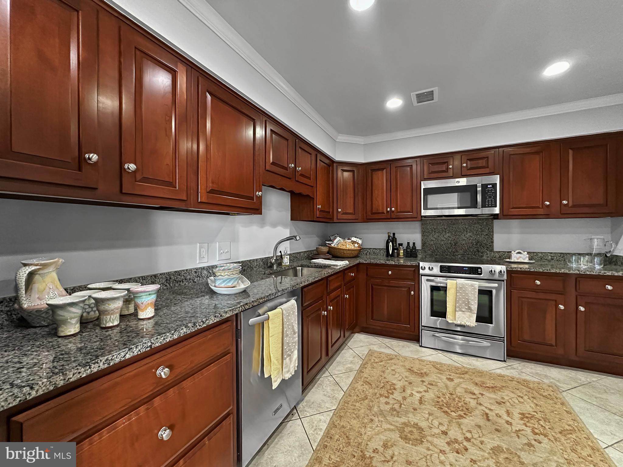 8101 Connecticut Ave #S-701
