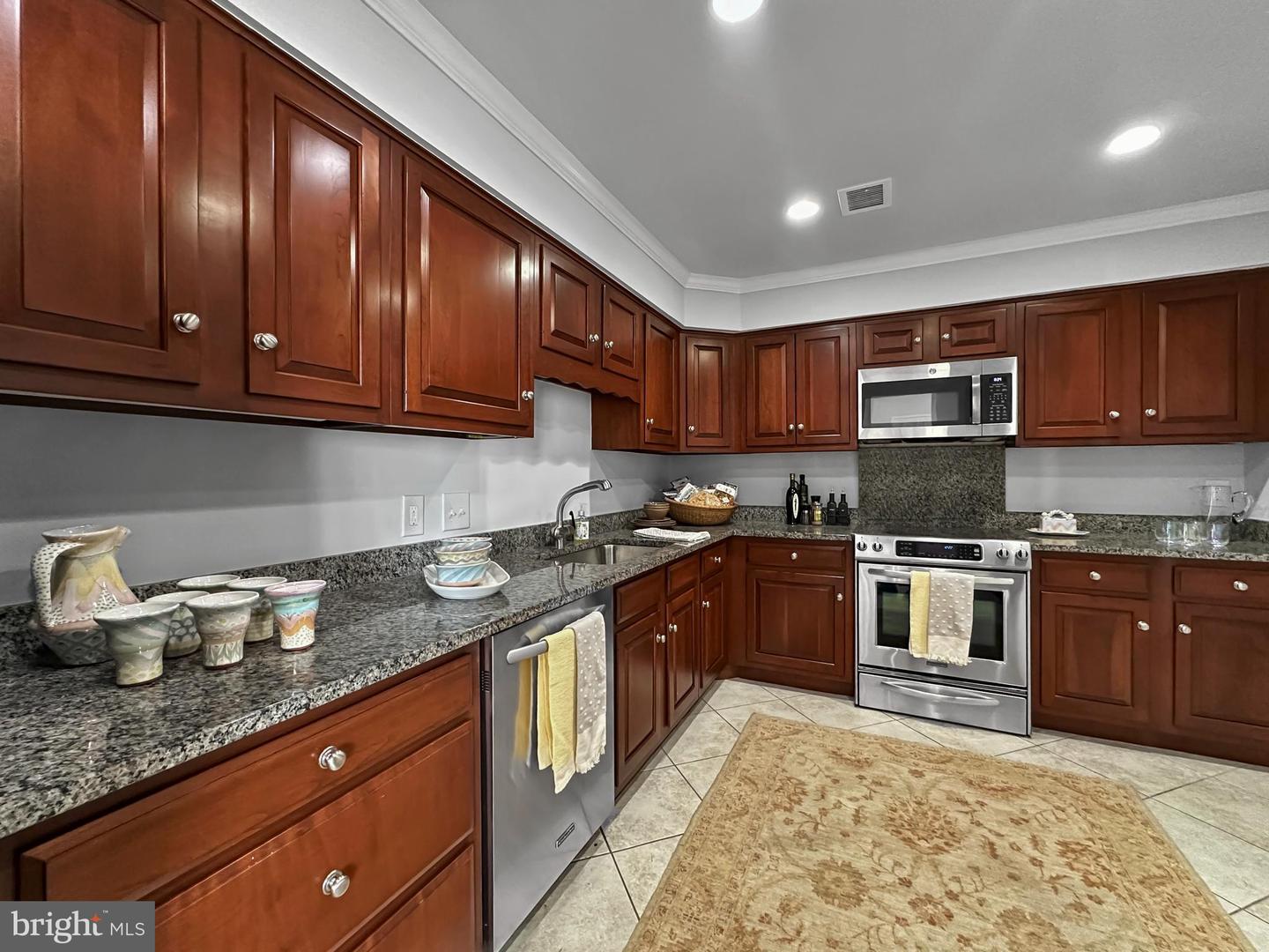 8101 Connecticut Ave #S-701