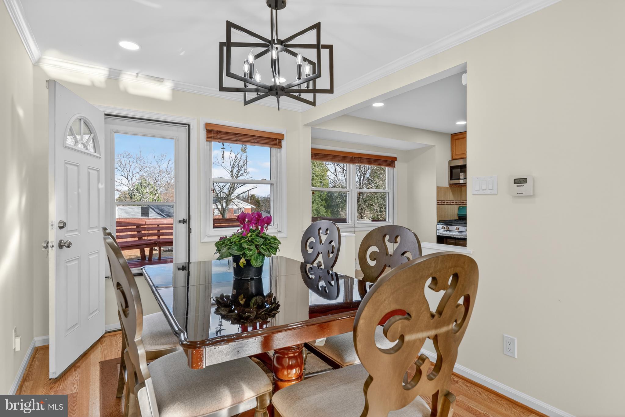 1132 LOXFORD TERRACE