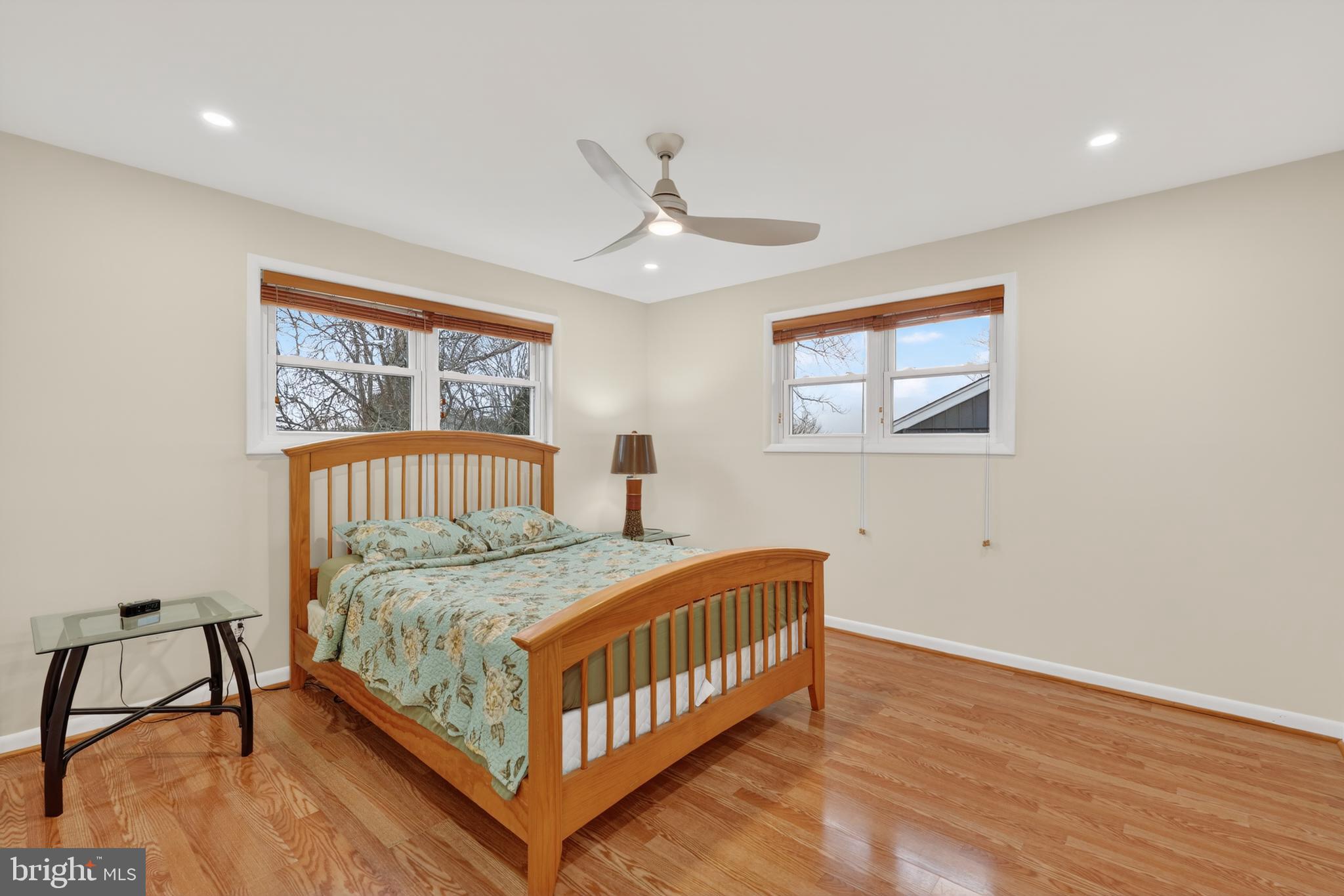 1132 LOXFORD TERRACE