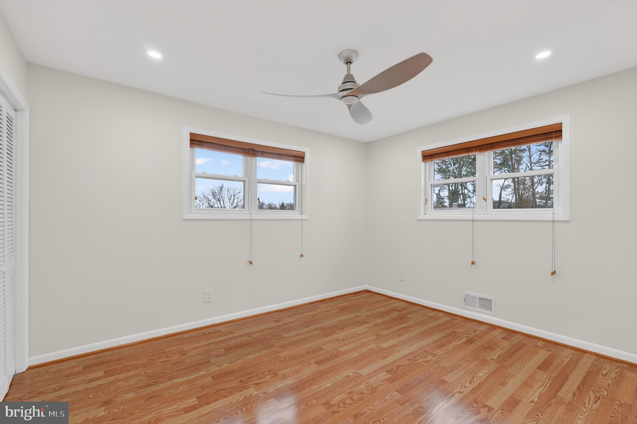 1132 LOXFORD TERRACE