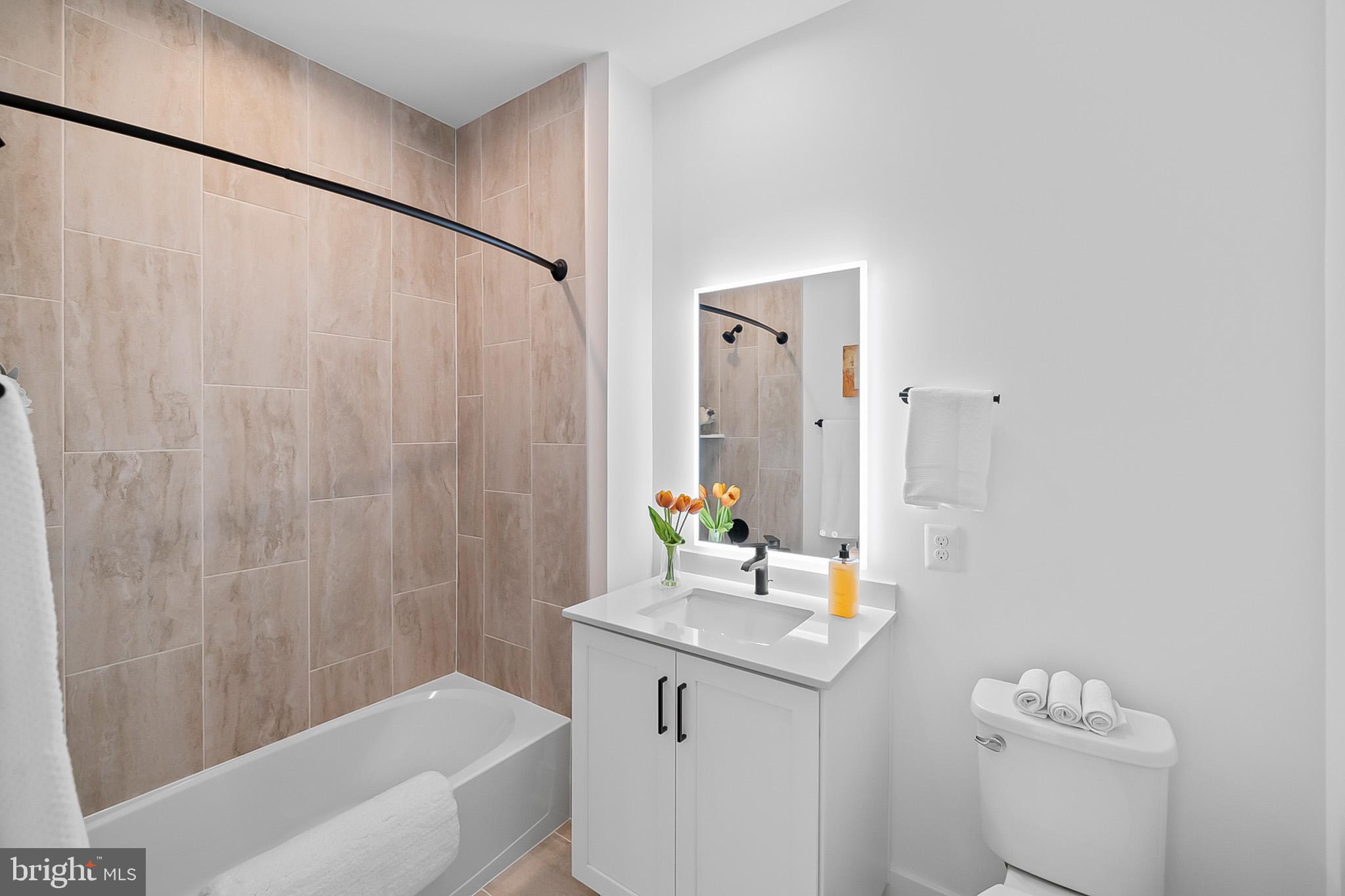 2550 FARMSTEAD DRIVE