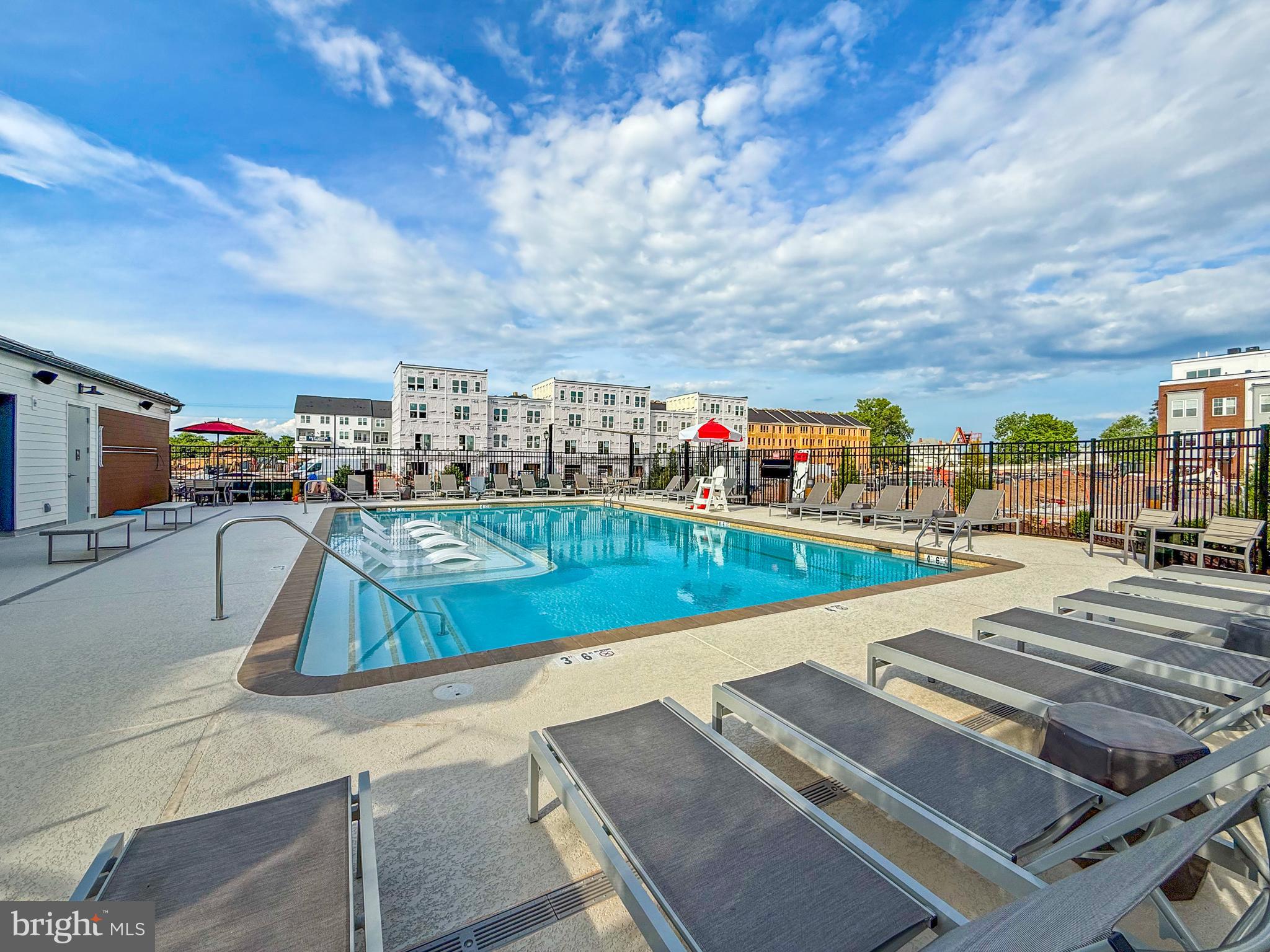 2550 FARMSTEAD DRIVE