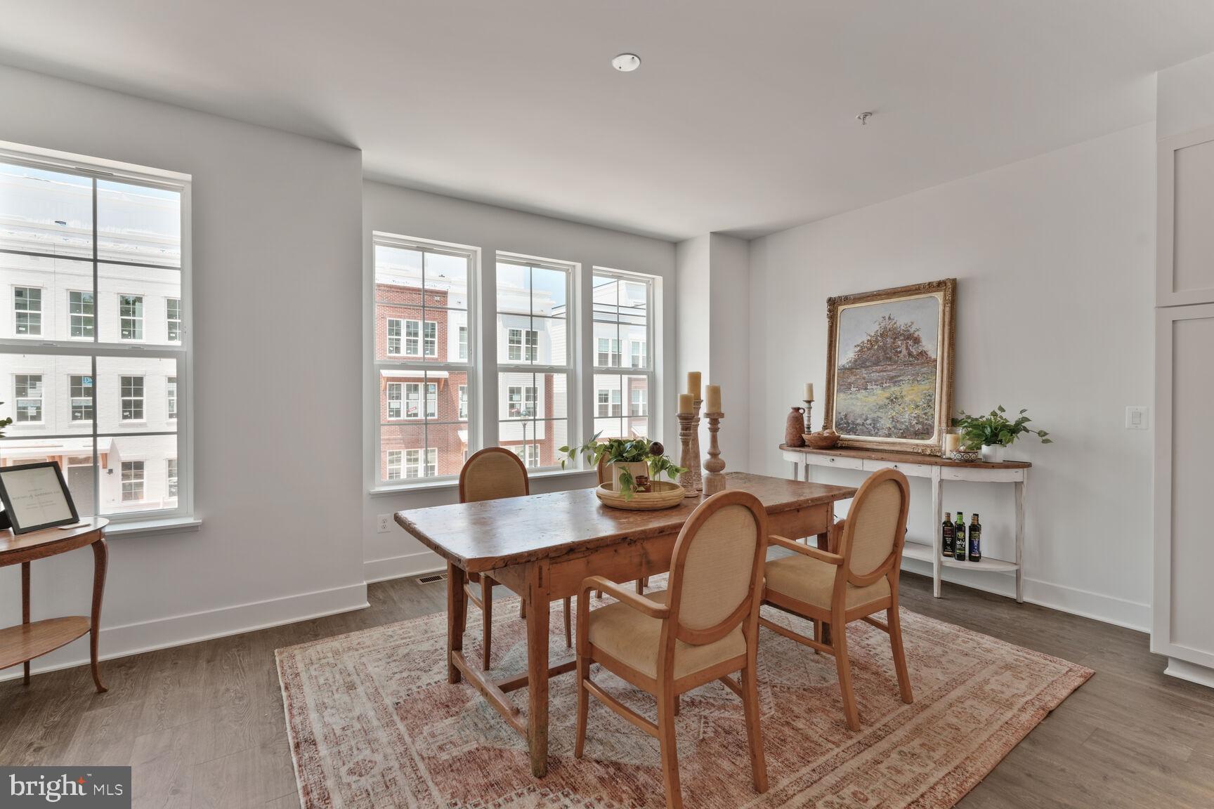 2550 FARMSTEAD DRIVE