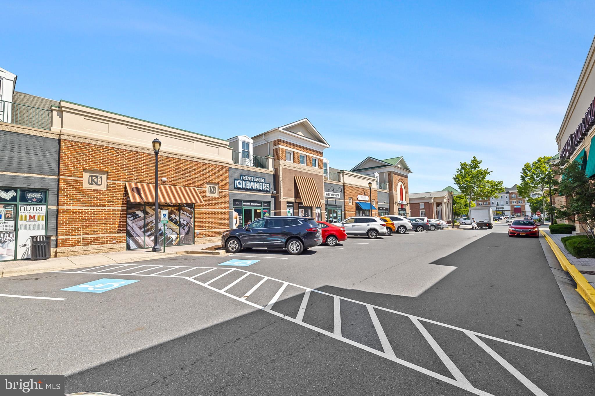 2550 FARMSTEAD DRIVE