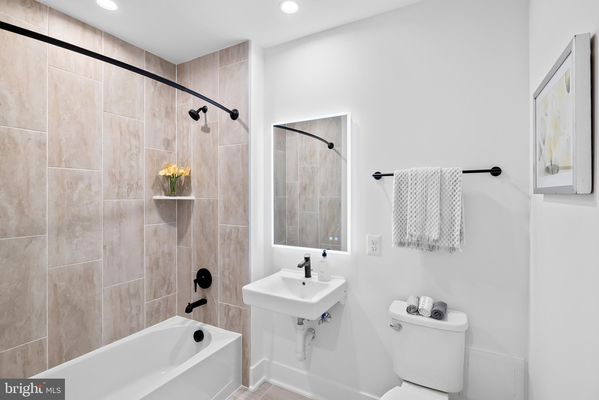 2550 FARMSTEAD DRIVE