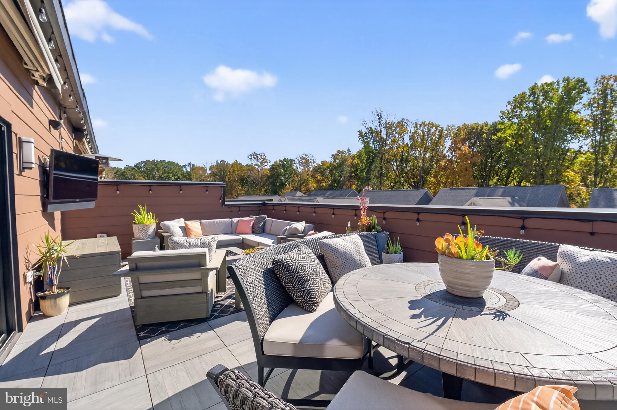 3262 ROYAL FERN PLACE