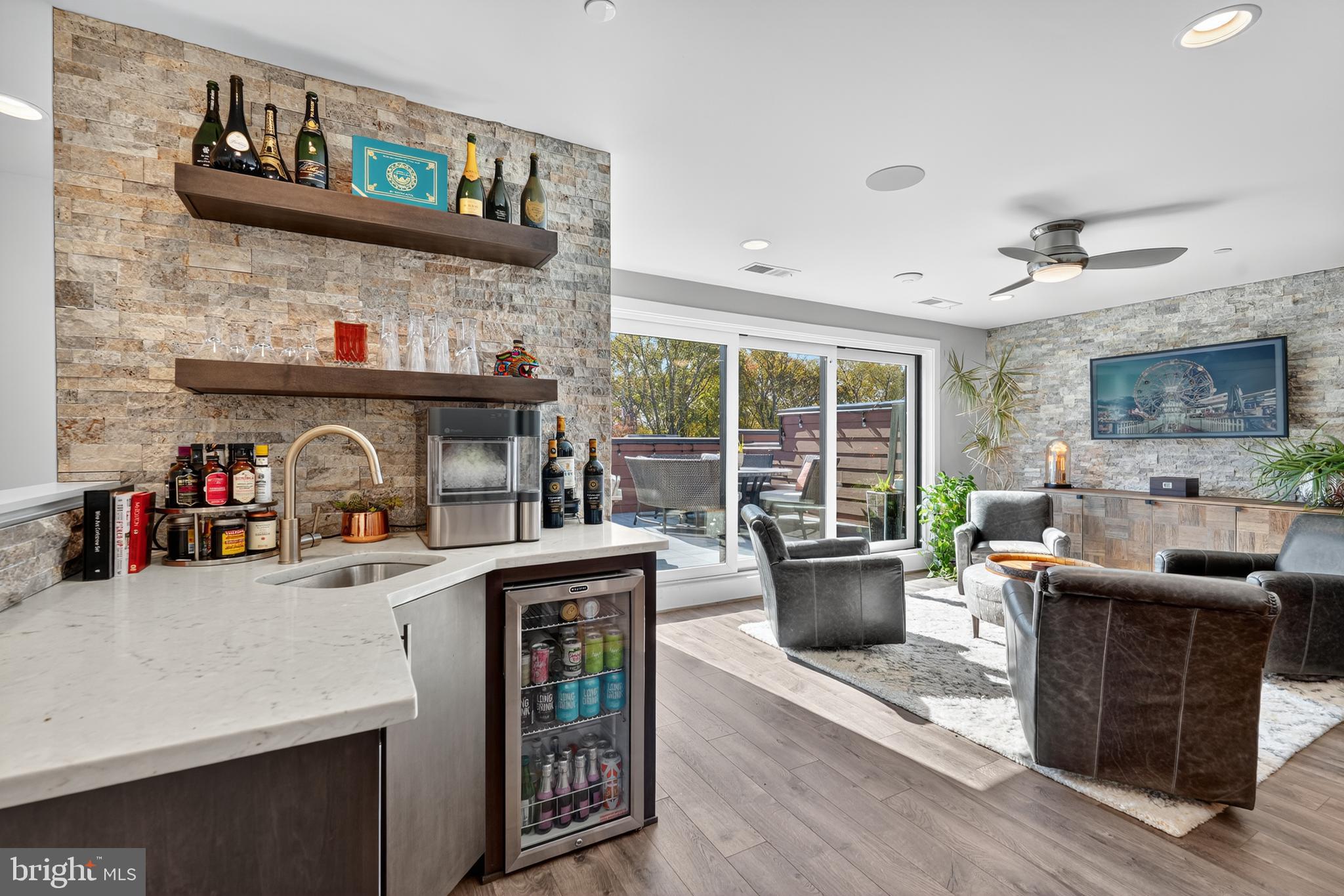 3262 ROYAL FERN PLACE