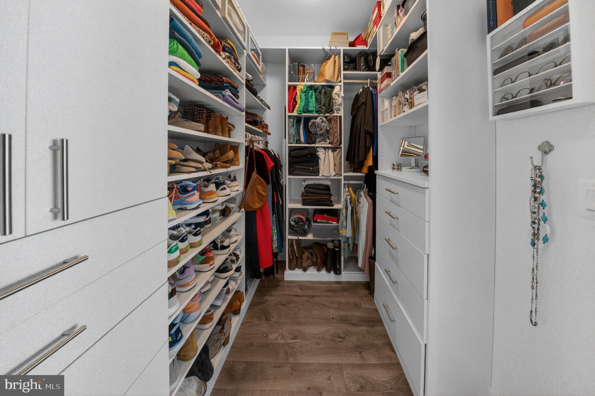 3262 ROYAL FERN PLACE