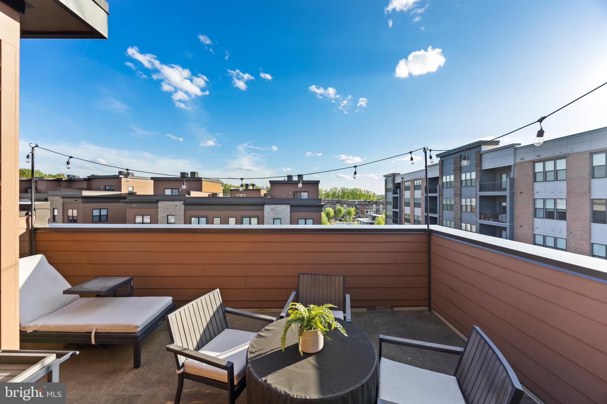 3301 WOODLAND PHLOX STREET