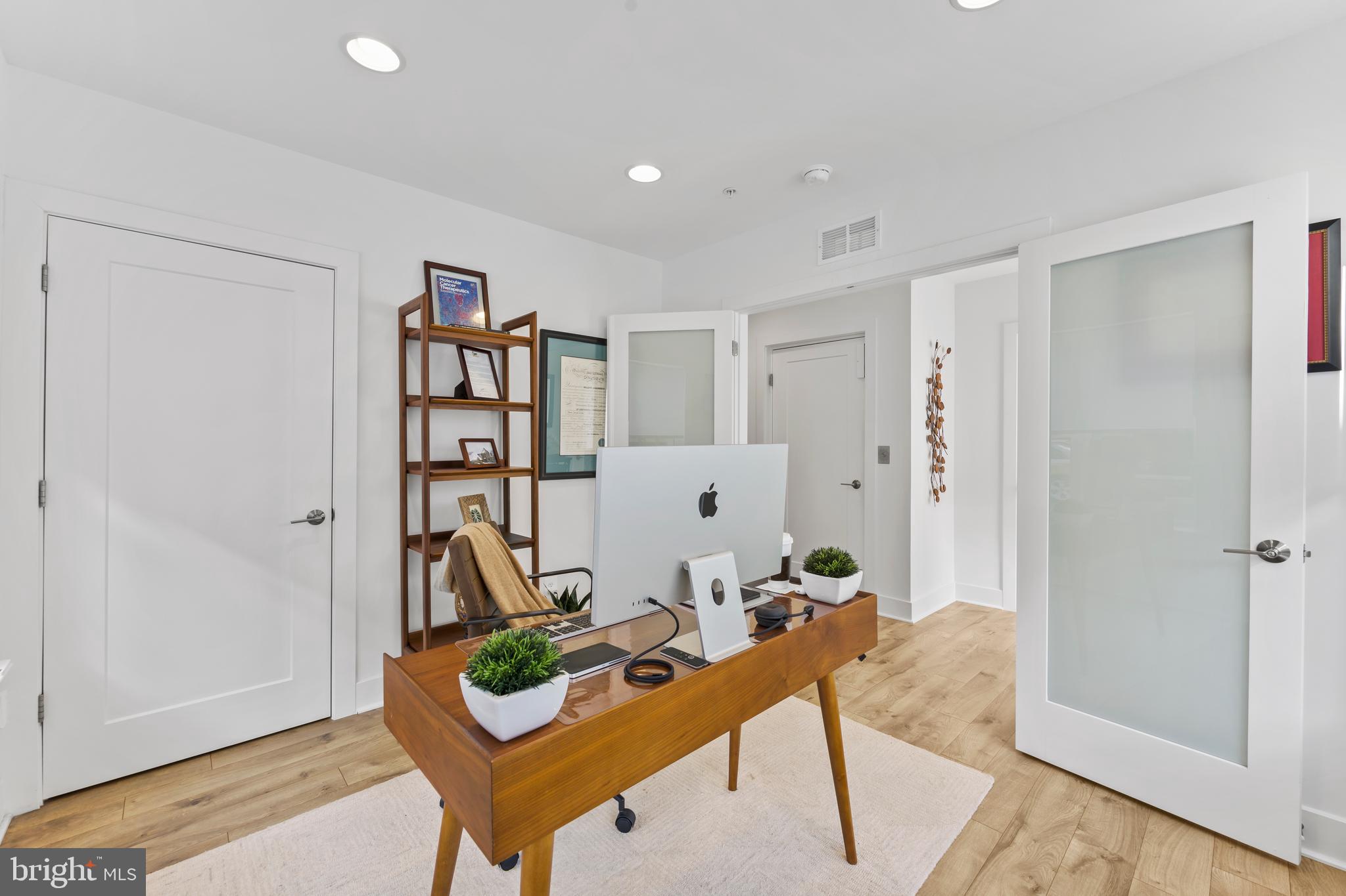 3301 WOODLAND PHLOX STREET