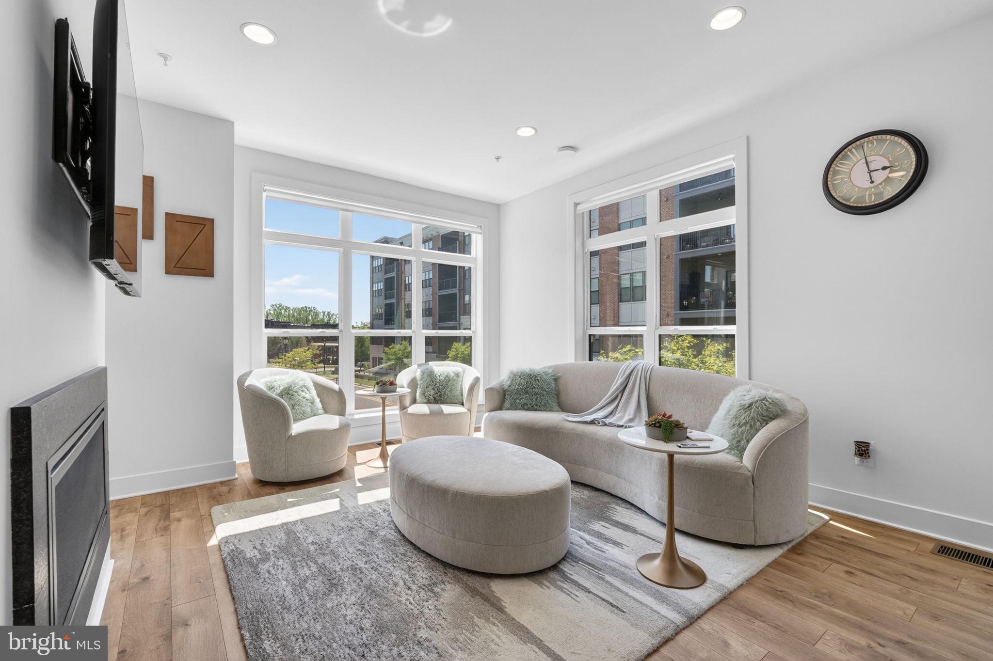 3301 WOODLAND PHLOX STREET