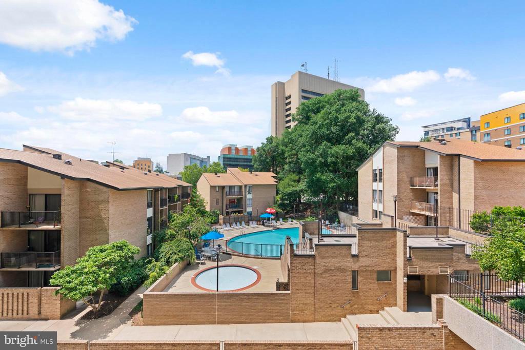 118 MONROE STREET Unit: 304