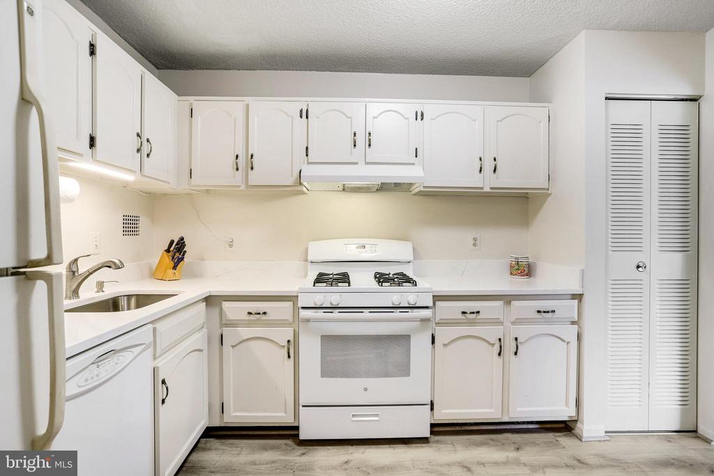 118 MONROE STREET Unit: 304