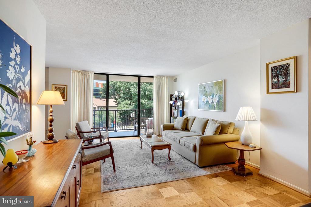 118 MONROE STREET Unit: 304