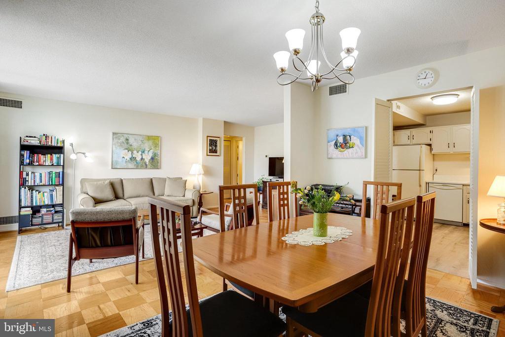 118 MONROE STREET Unit: 304