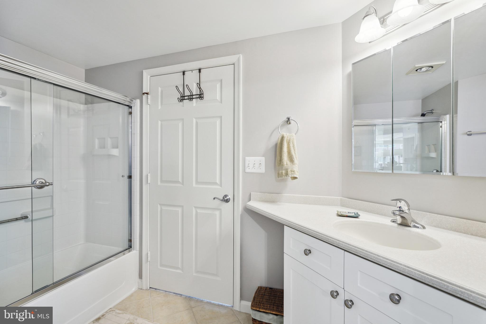 3101 N Hampton Dr #1312