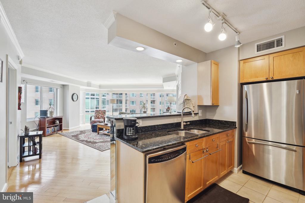 3101 N Hampton Dr #1312