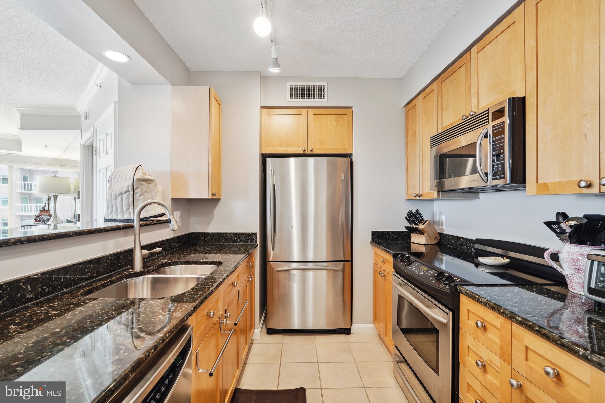 3101 N Hampton Dr #1312