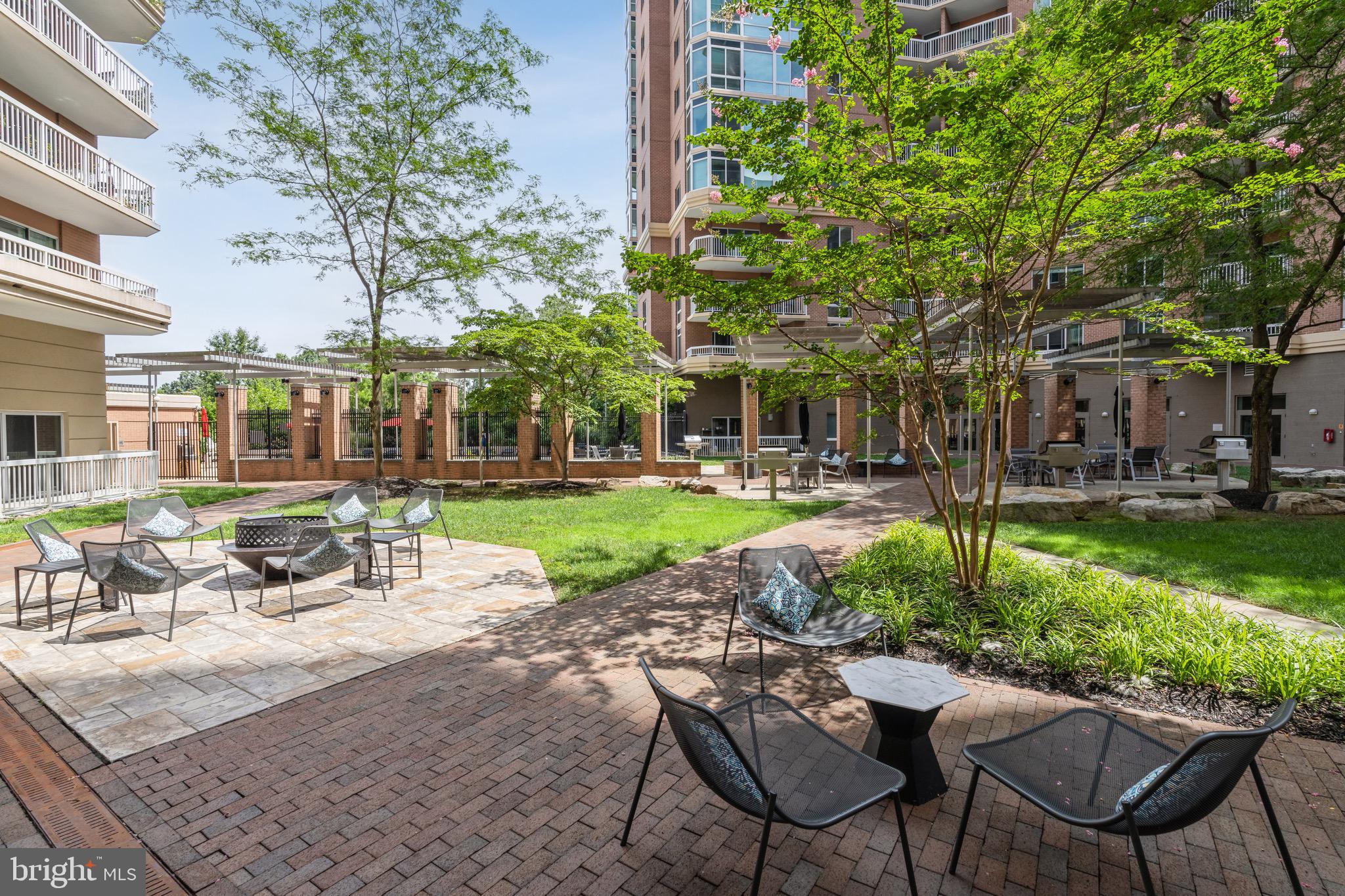 3101 N Hampton Dr #1312