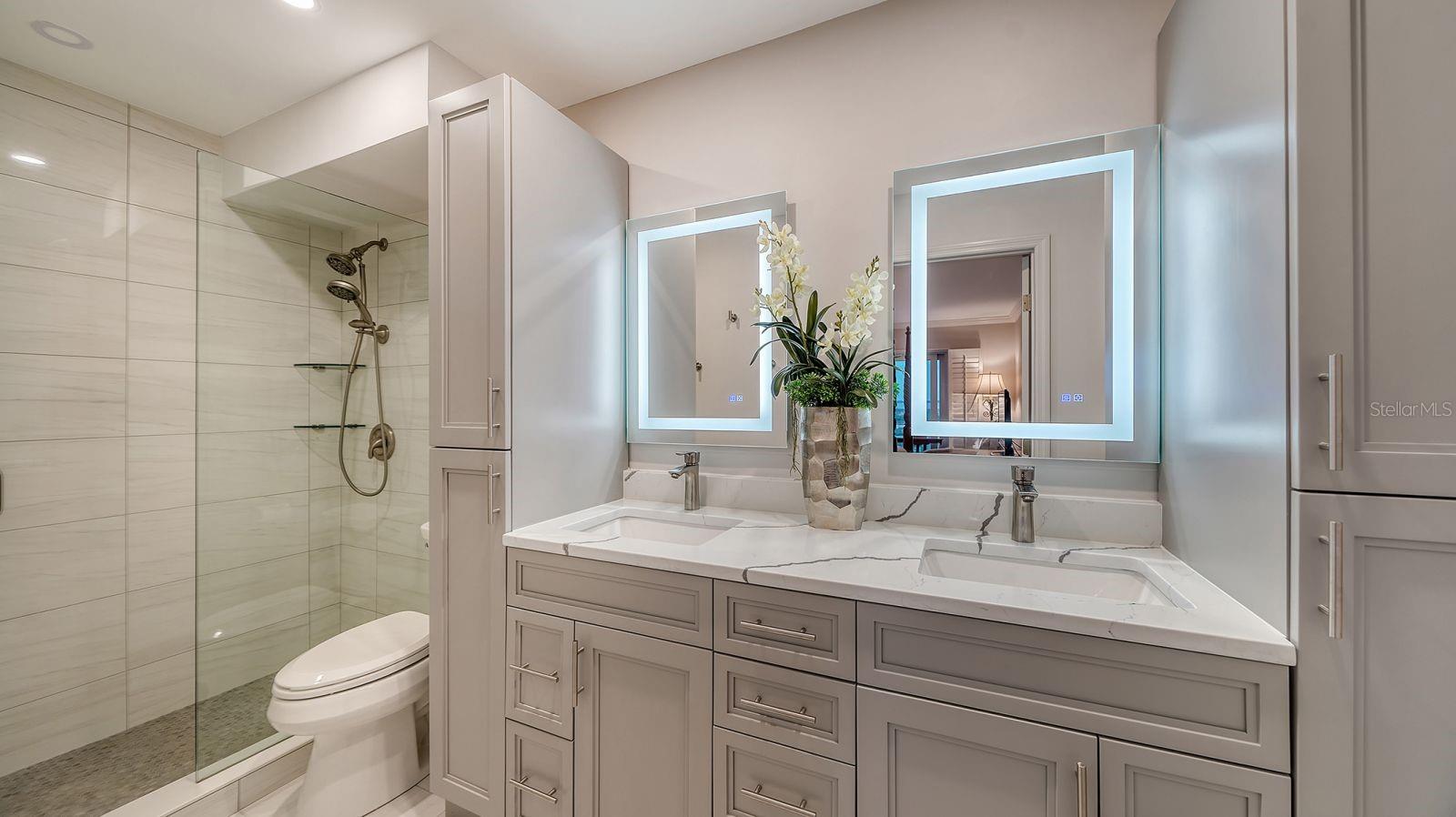 1050 LONGBOAT CLUB ROAD Unit: 904