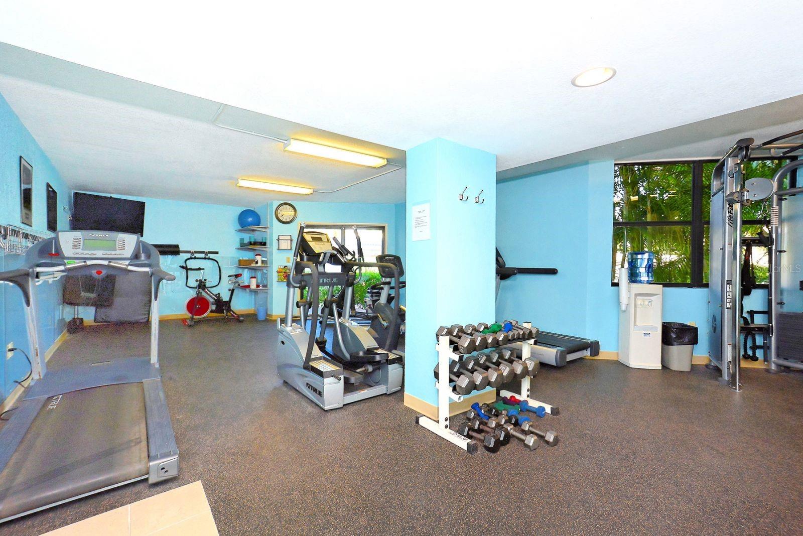 1050 LONGBOAT CLUB ROAD Unit: 904