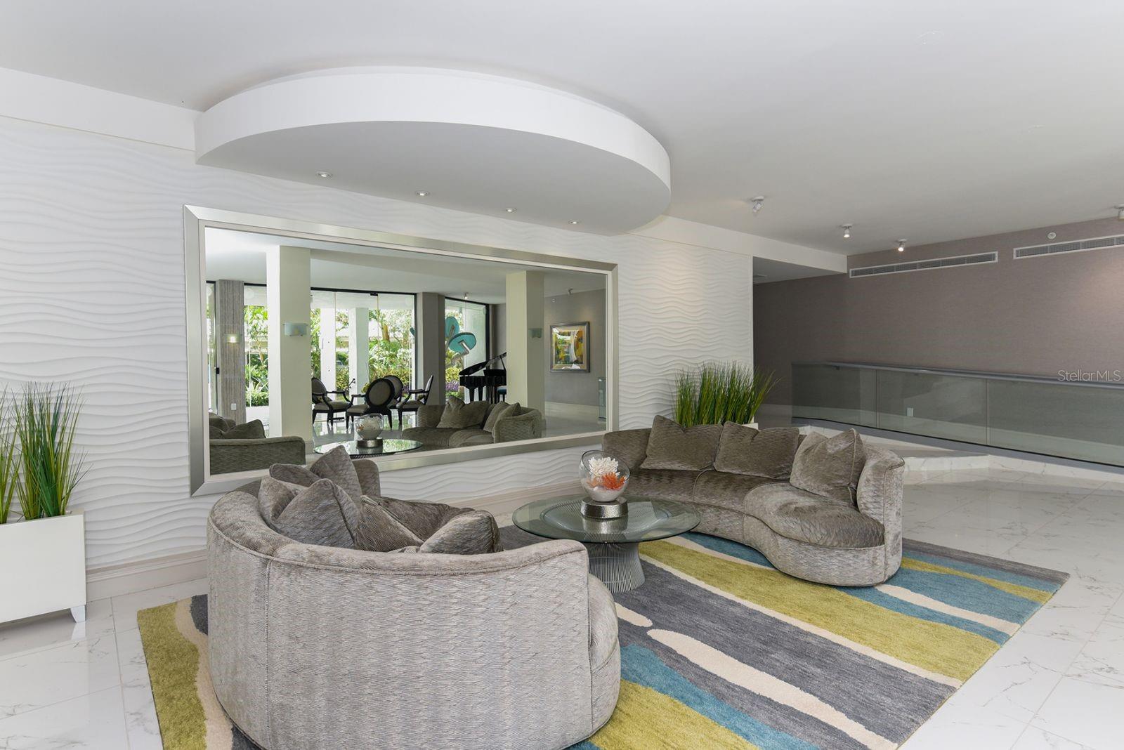 1050 LONGBOAT CLUB ROAD Unit: 904