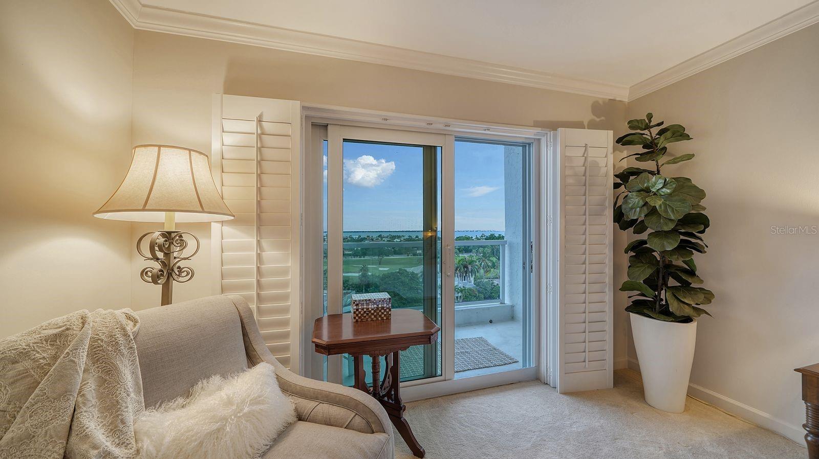 1050 LONGBOAT CLUB ROAD Unit: 904