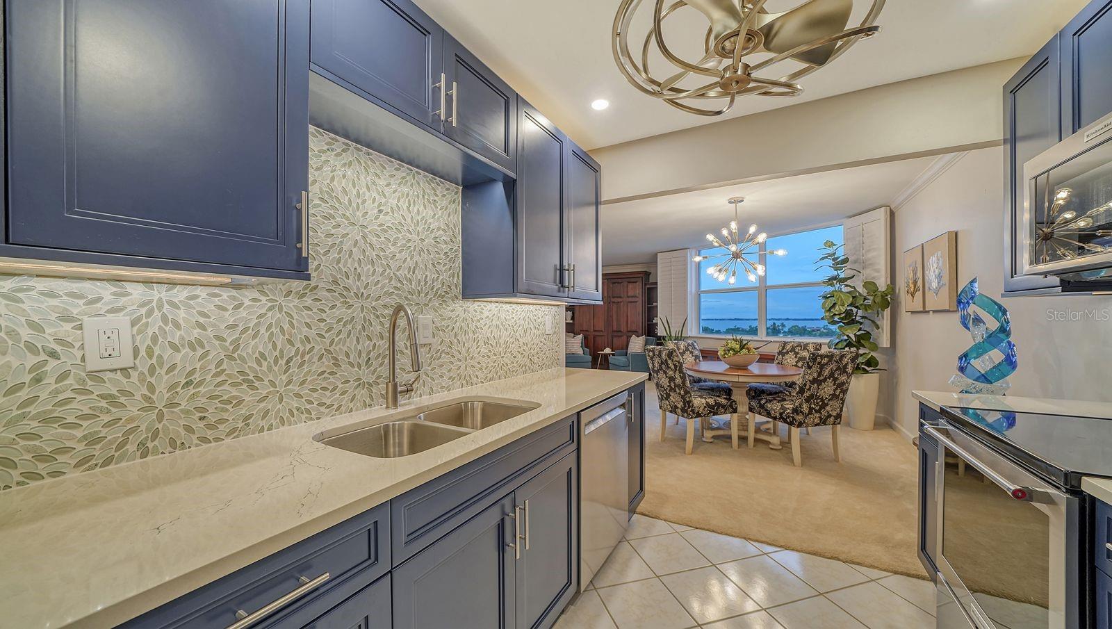 1050 LONGBOAT CLUB ROAD Unit: 904