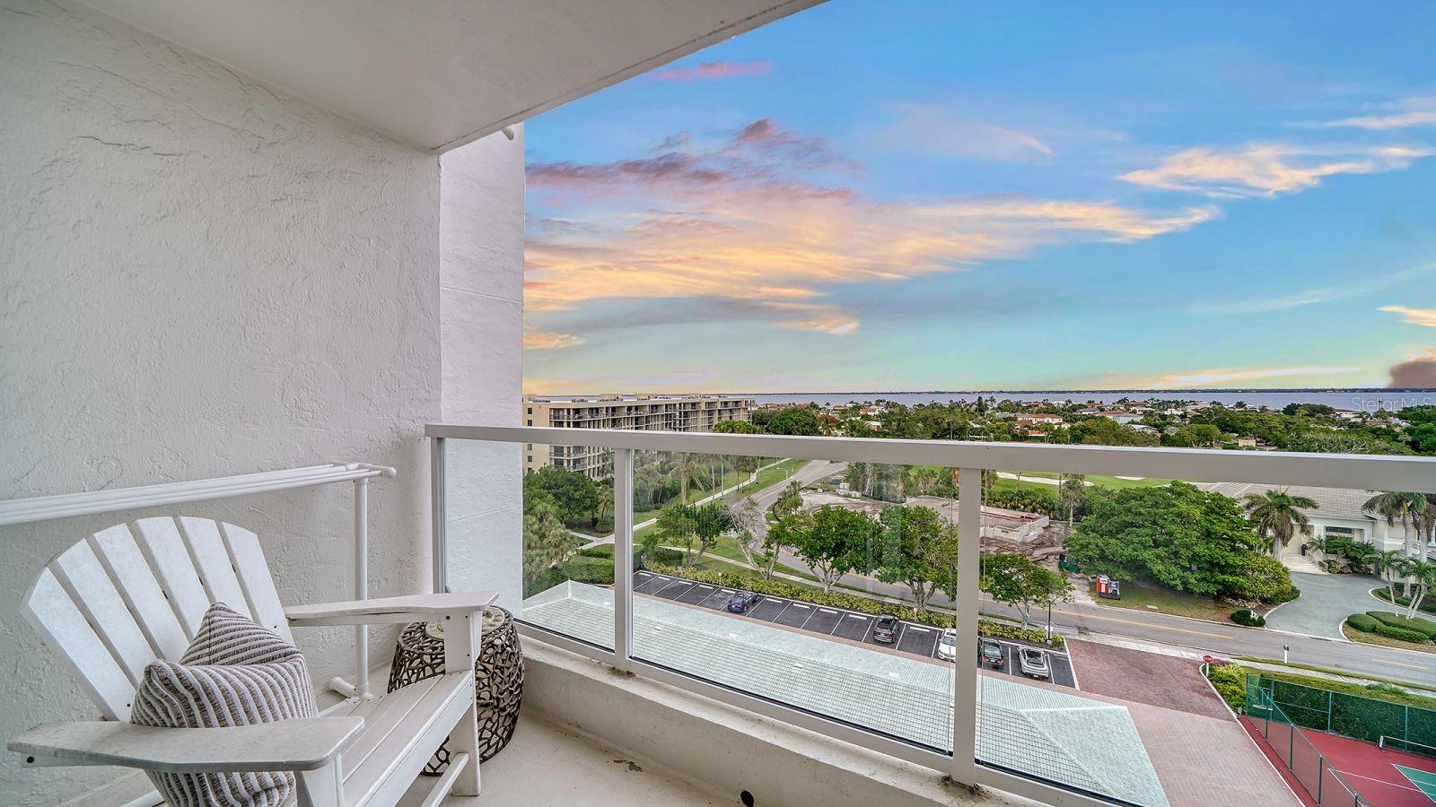 1050 LONGBOAT CLUB ROAD Unit: 904