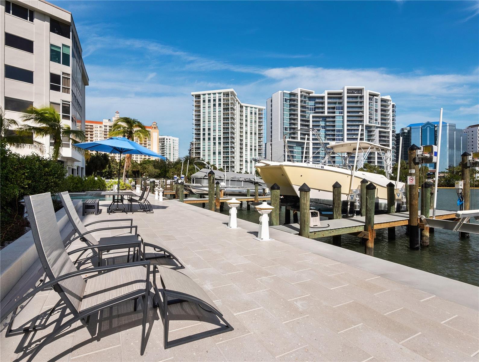 650 GOLDEN GATE PT #403