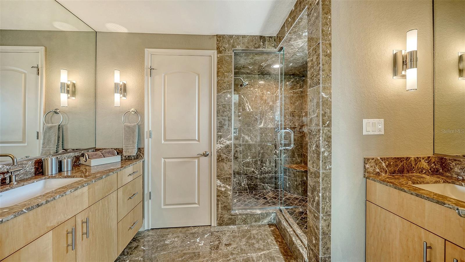 650 GOLDEN GATE PT #602