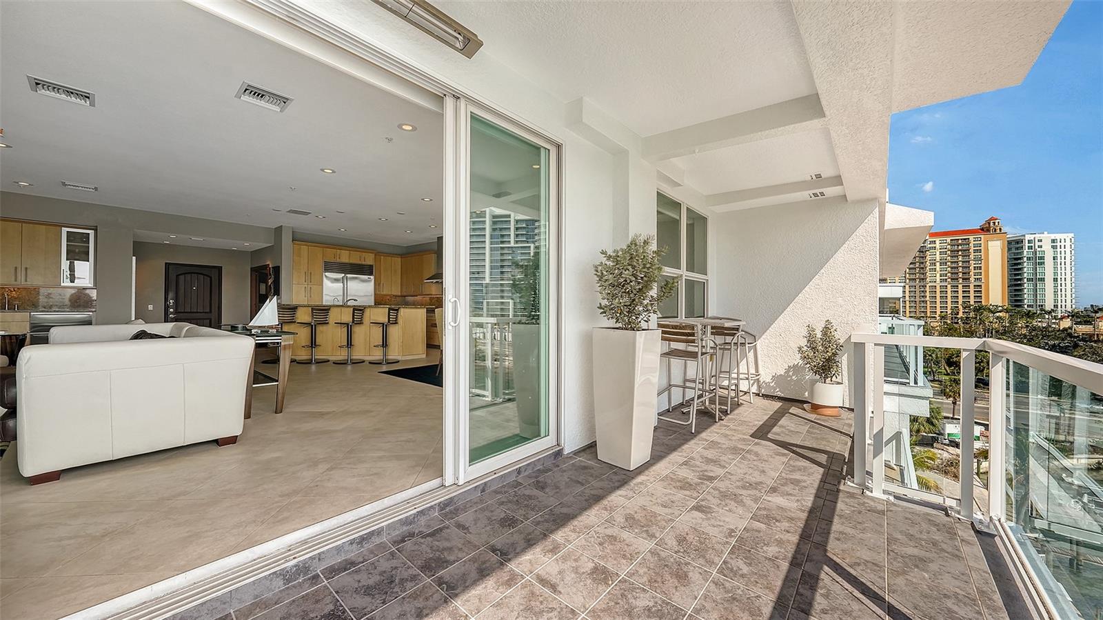 650 GOLDEN GATE PT #602