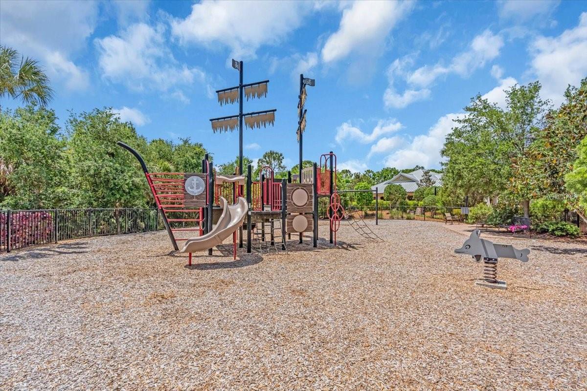 5740 SUNFLOWER CIR