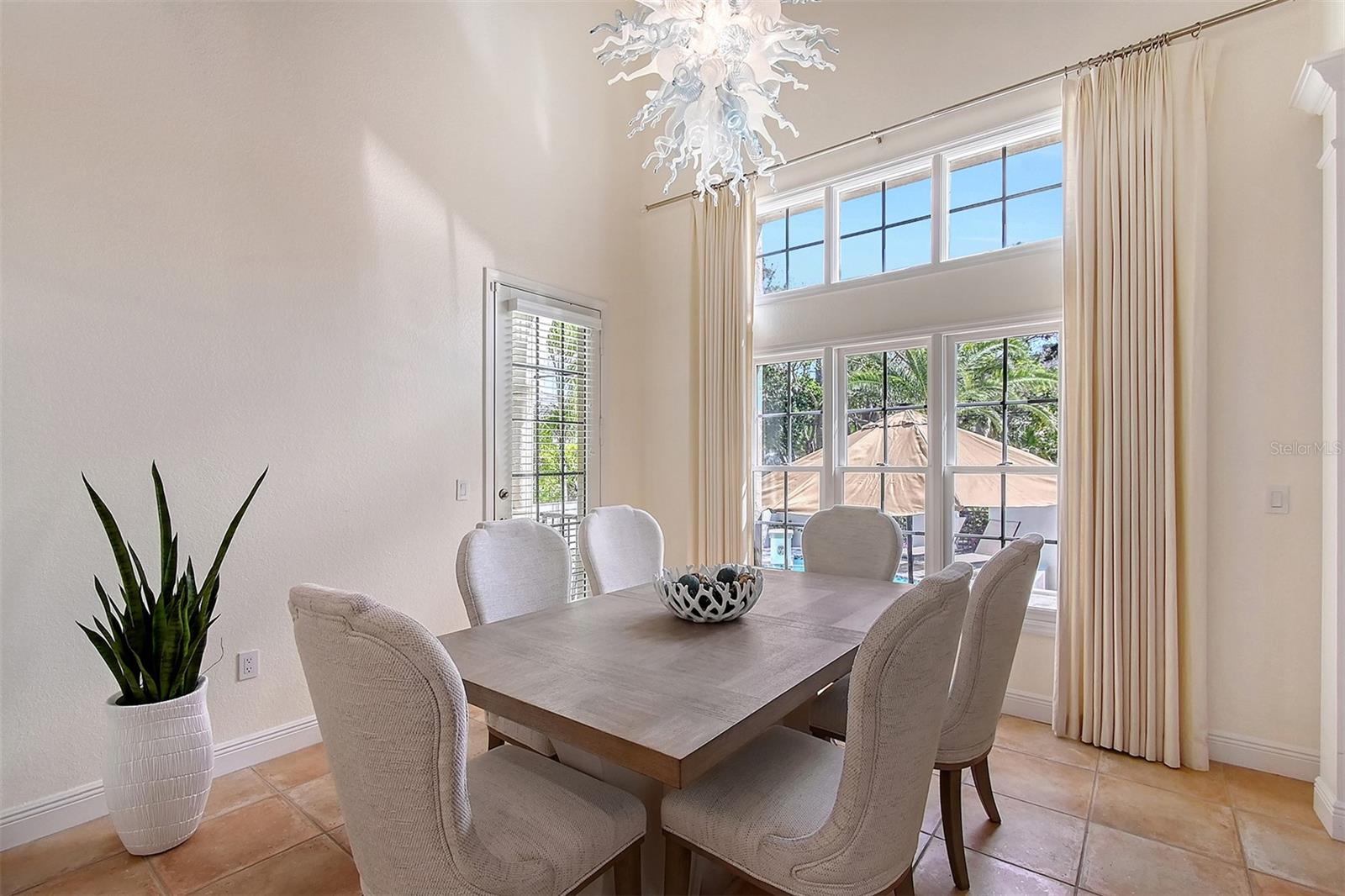 4108 ROBERTS POINT RD