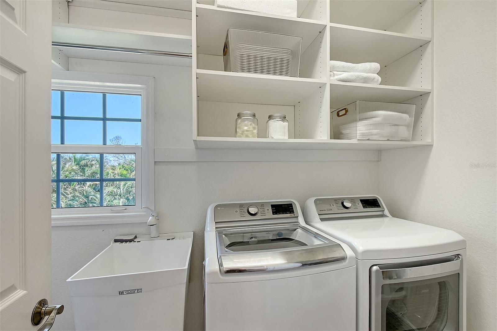 4108 ROBERTS POINT RD