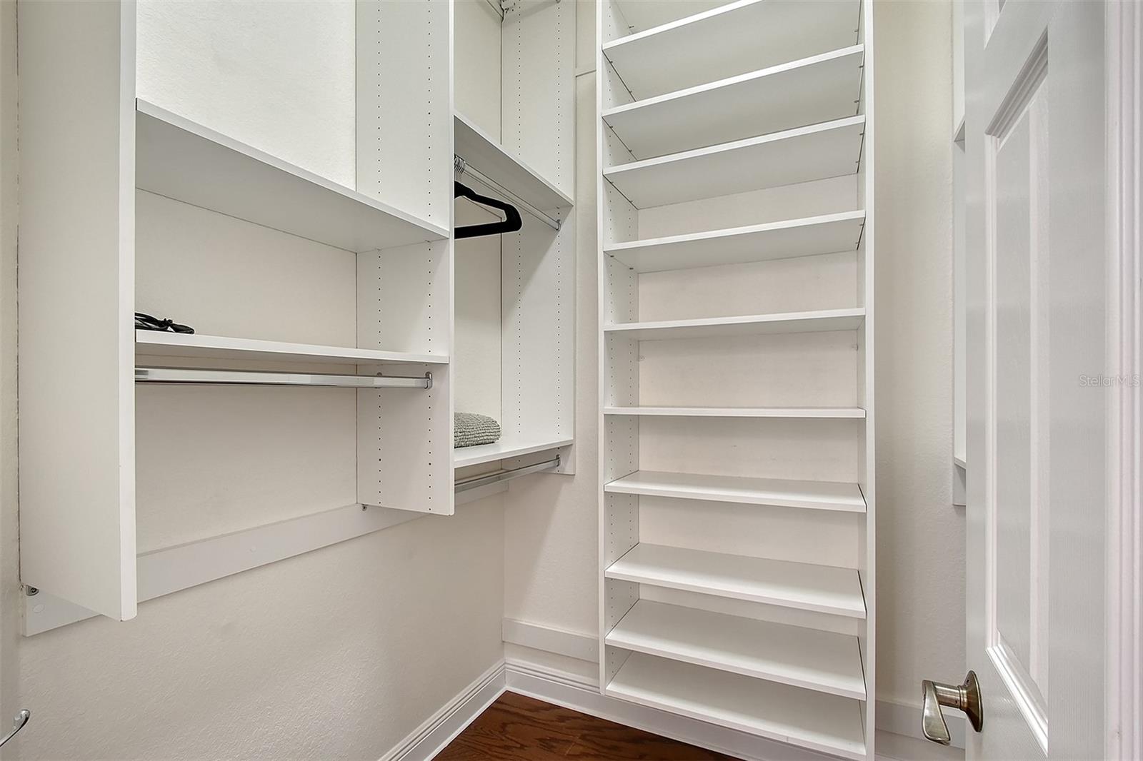 4108 ROBERTS POINT RD