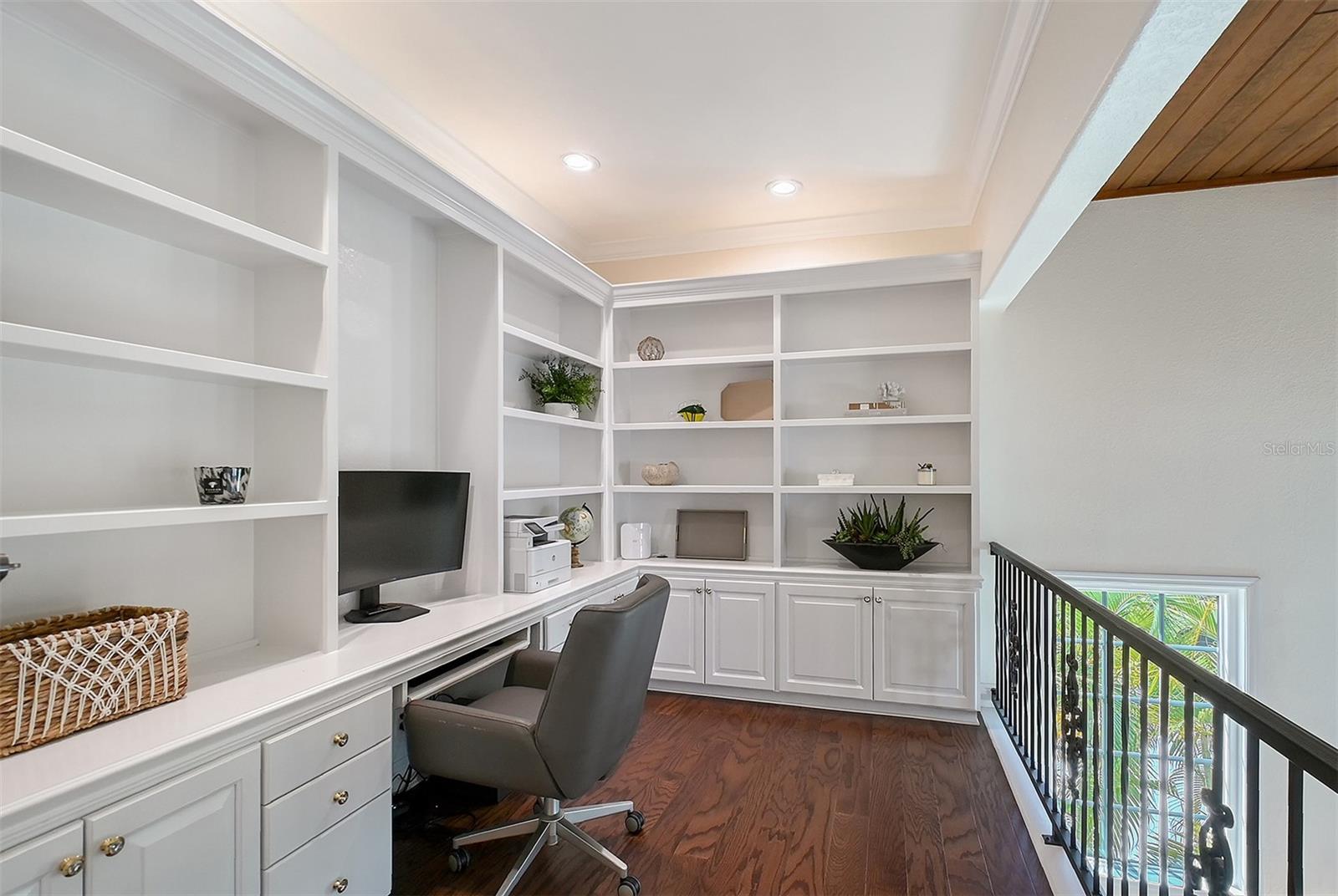 4108 ROBERTS POINT RD