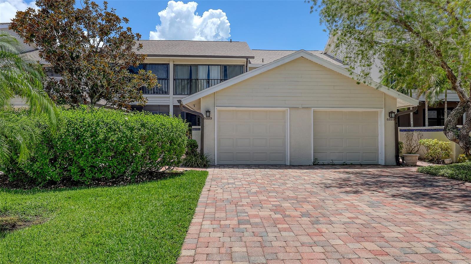 5223 HERON WAY #104