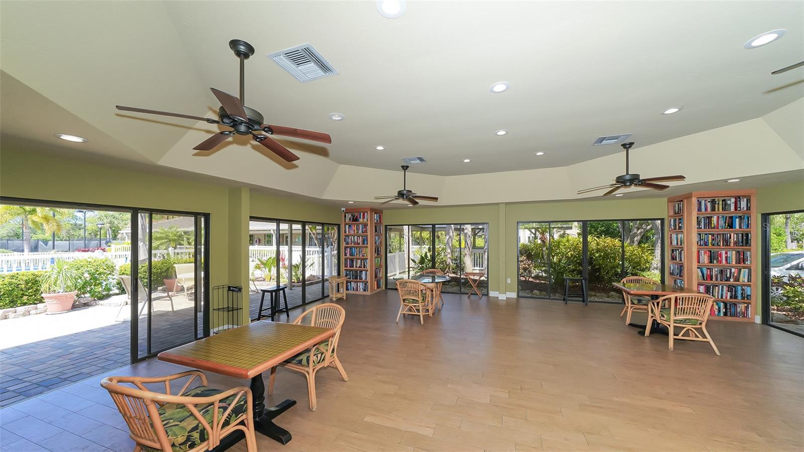 5223 HERON WAY #104