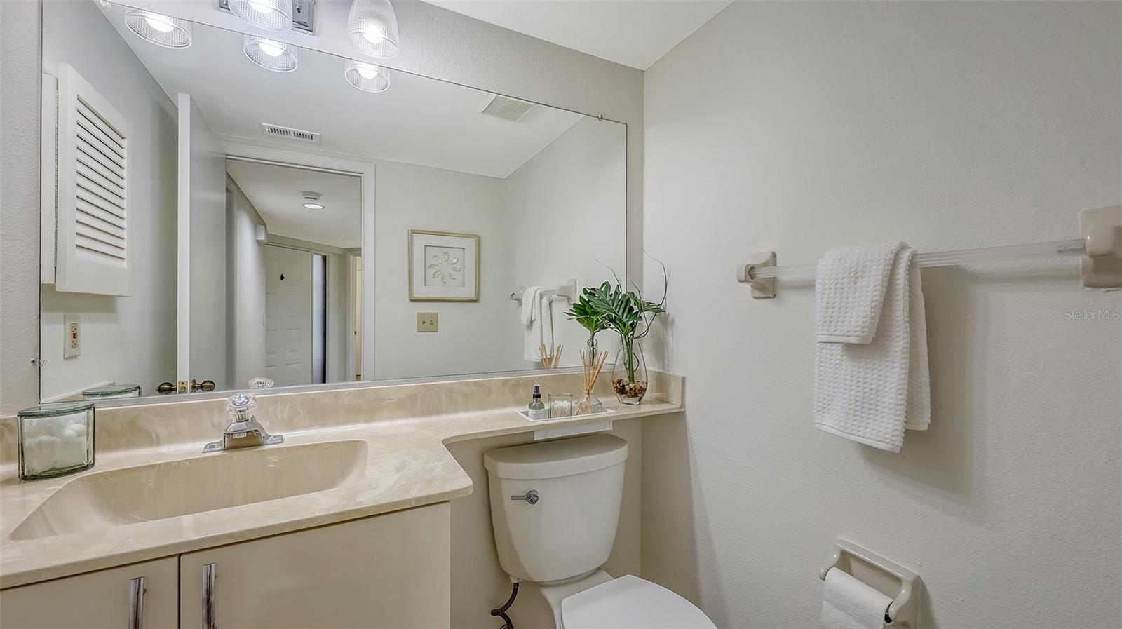 5223 HERON WAY #104