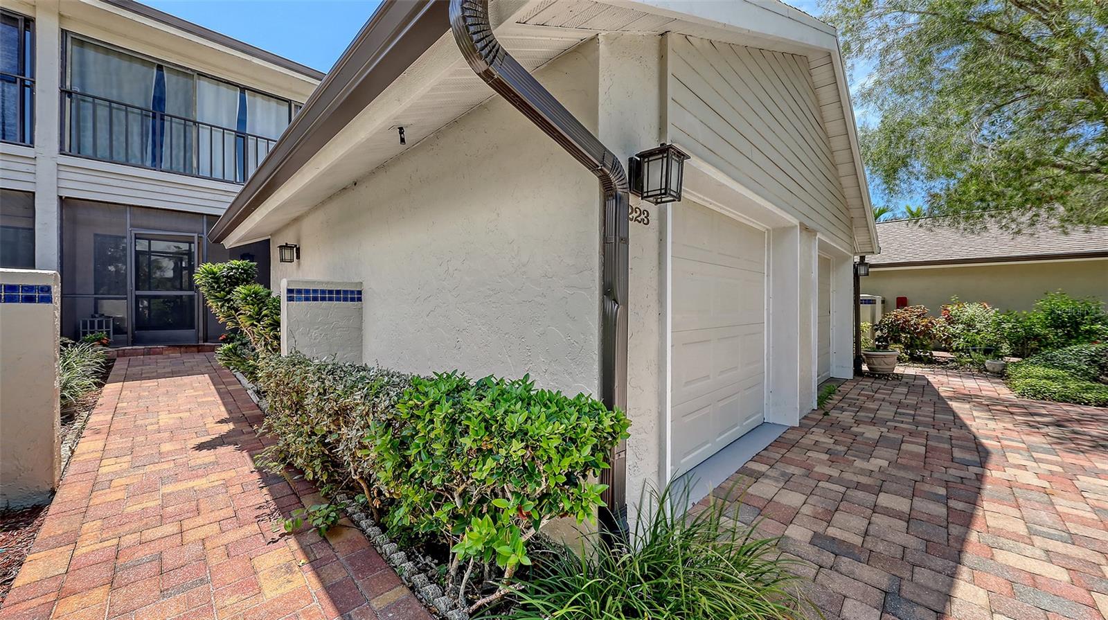 5223 HERON WAY #104