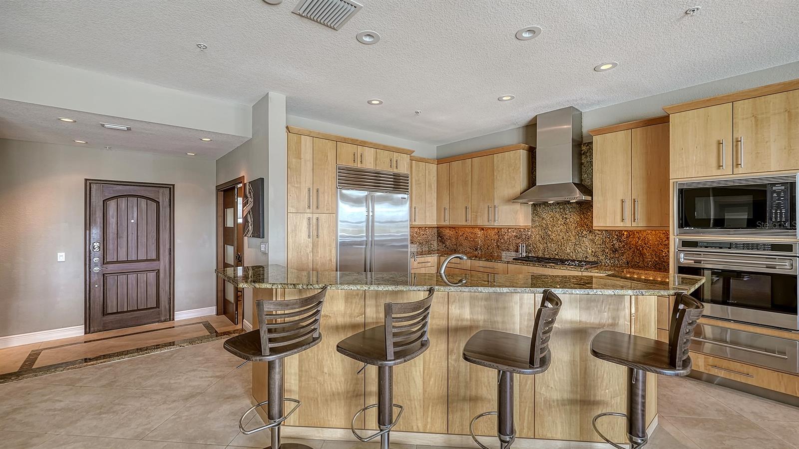 650 GOLDEN GATE PT #602