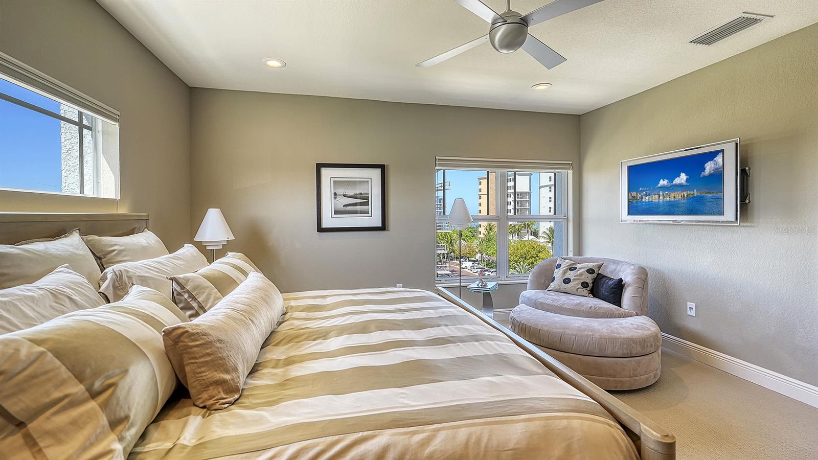 650 GOLDEN GATE PT #602